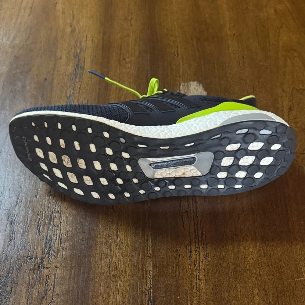 adidas vibrant sneakers